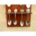 8 small spoons mixed with free rack