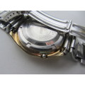 **Seiko Automatic**DX 25 Jewels-Working(when moving)Crown Missing-Condition as per Photos