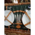Vintage picnic basket complete