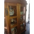 Lovely whatnot wall display cabinet