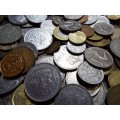 NICE 1,5 KG OF UNSORTED WORLD COINS