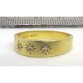 NICE vintage 18ct gold ring with 3 diamonds