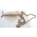 NICE Vintage fish and chain 925 silver