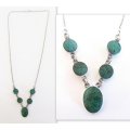 A LOVELY SOLID ,925 SILVER NECKLACE WITH GREEN STONES