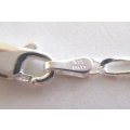 A SOLID SILVER BRACELET--Weight 2 gram----NEW