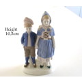VINTAGE GDR LIPPELDORF PORCELAIN FIGURE OF A  BOY AND GIRL--PERFECT CONDITION
