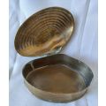 Vintage brass Jewelry box with gorgeous shell shape: Length: 140 mm