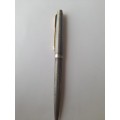 Vintage sterling Parker pen