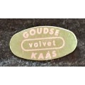 Pin: Vintage Dutch Advertising  - `Goudse volvet kaas` - green