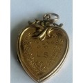 Gorgeous 9CT Gold Heart Shaped Vintage Locket 4Grams