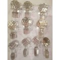 A SELECTION OF GOOD QUALITY CRYSTAL DECANTER STOPPERS ,SELLING PER ITEM