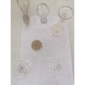 A SELECTION OF GOOD QUALITY CRYSTAL/GLASS DECANTER STOPPERS, SOLD PER ITEM