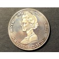 Nice 1977 Elizabeth II Silver Jubilee Medal - Commemorating 25 years of the Queen`s reign