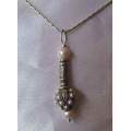 925, Sterling Silver Chain 40cm Long and  Cultured Pearls Pendant