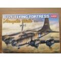 1/72 Academy Boeing B-17 F Flying Fortress "Memphis Belle"
