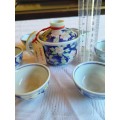 Gorgeous vintage 8 piece asian tea set
