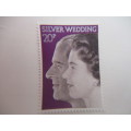 GREAT BRITAIN 4 MINT STAMPS THE QUEEN MOTHER AND SILVER WEDDING