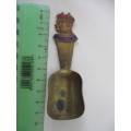 VINTAGE TO ANTQUE BRASS SPOON TO COMMEMORATE THE SILVER JUBILEE OF KING GEORGE V AND MARY 1935