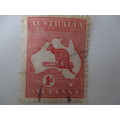 AUSTRALIA  LOT  OF 3 OLD USED STAMPS