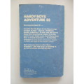 PAPER BACK BOOK -THE HARDY BOYS - THE CRISSCROSS SHADOW - 1972