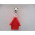 SNOOPY DOG ON KENNEL TOY