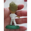 LOVELY VINTAGE SMALL FIGURE  - PROTEAS CRICKET / SOUTH AFRICA - ALLEN DONALD