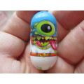 SUPER RARE - MIGHTY BEANZ  MOOSE 2010 - NO. 321 - ONE EYED ALIEN BEAN