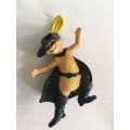 LOVELY PUSS IN BOOTS FIGURE FROM SHREK - MC DONALDS VERSION