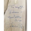 AUTOGRAPHED / SIGNED AND INSCRIBED - SINGER SONG WRITER  - JOHNNY RAY  22 CM X 19 CM - 1950`S