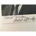 AUTOGRAPHED / SIGNED - SIR  ROBERT MORLEY  / AROUND THE WORLD IN 80 DAYS  - POSTCARD SIZE