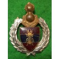 SADF - 1 CONSTRUCTION REGIMENT CAP BADGE - SHORTENED SCREW POSTS