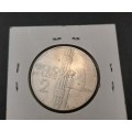 ** ORIGINAL- Fascist 1923 Italy 2 Lire Coin (Sealed) .**