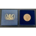 ** RSA 1961-1981 Unitae Bronze Medallion in SA Mint Case (24.98g).**