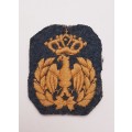 ** RARE : WW2 Italian Air Force Officer`s Embroidered Cap Badge .**