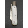 ** ELEGANT : .925 Silver & Mother of Pearl `Isle of Wight`  Fruit Knife (Sheffield, 1923).**