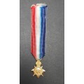 **WW1 : Miniature 1914-15 Star Medal w/ Silk Ribbon. **