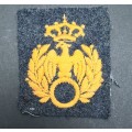 **WW2  : 1940s Italian Airforce Officer`s Aviation Specialist Embr. Cap Badge*