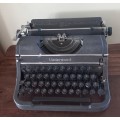 VINTAGE UNDERWOOD TYPEWRITER - MADE IN THE U.S.A.