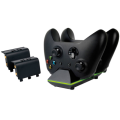 Xbox One Wireless Controller + Sparkfox Dual controller charger with 2 batteries