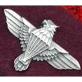 SADF 44 Para Brigade beret badge ONLY with pins