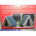 H0 gauge Forest Shelter (timber) 35x39x39mm building kit #H0.1-87.HO Busch.1561