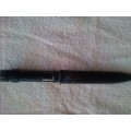 R1 BAYONET -GREAT CONDITION FOR ITS AGE