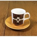 COFFEE DUO DEMITASSE J and G MEAKIN STUDIO ENGLAND MAORI PATTERN RETRO SAUCER CUP 1960`s Expresso!y