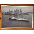 POSTCARD POST CARD QUEEN ELIZABETH CUNARD LINES SHIP STEAMSHIP CRUISE LINER PASSENGER 1940 BRITISH.