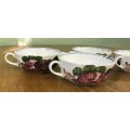 BELLE FIORI SOUP BOUILLONS ONLY x 4 WOOD and SONS HAND PAINTED ENGLAND FLOWERS BELLE FIORE