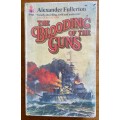 THE BLOODING OF THE GUNS ALEXANDER FULLERTON PAN BOOKS 1977 Nicholas Everard Naval Thriller WAR SHIP