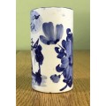 VASE SMALL SPOON HOLDER PORCELAIN BLUE AND WHITE NO NAME BRAND WINDMILLFLOWERS DUTCH!!! Read notes..