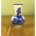 BUD VASE PORCELAIN BLUE AND WHITE WINDMILL BIRDS FLOWERS TREES PLANTS Please Read notes....