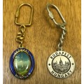 KEYRINGS x 2 - MUNCHEN GERMANY DEUTSCHLAND - BUDAPEST HUNGARY -  KEY RINGS CASTLES COAT OF ARMS