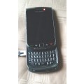 Blackberry 9800 for sale - Dead phone , FOR Spares  - *****LOW LOW SHIPPING ****